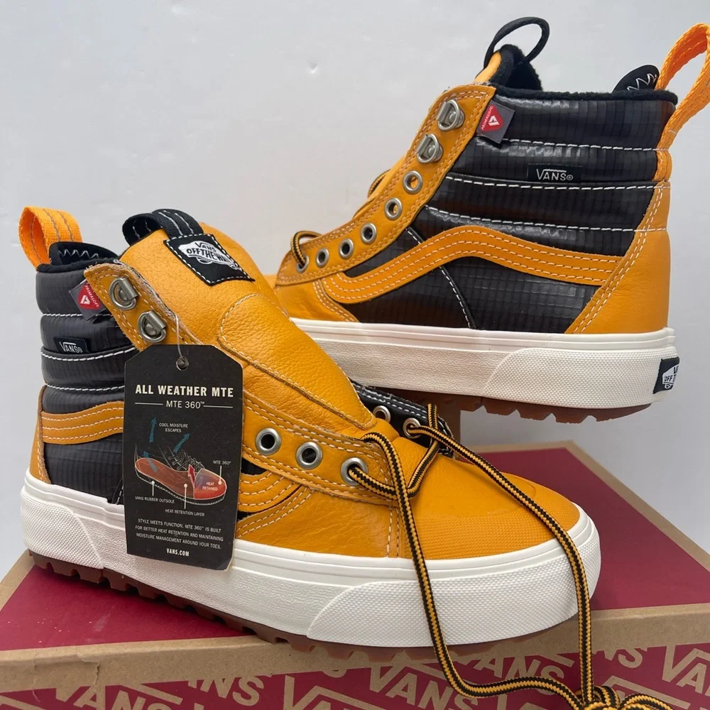Vans Men’s Sk8-Hi Mte 2.0 Dx (Mte) Apricot/Black Boots
VN0A4P312NF
All Weather - Picture 8 of 16